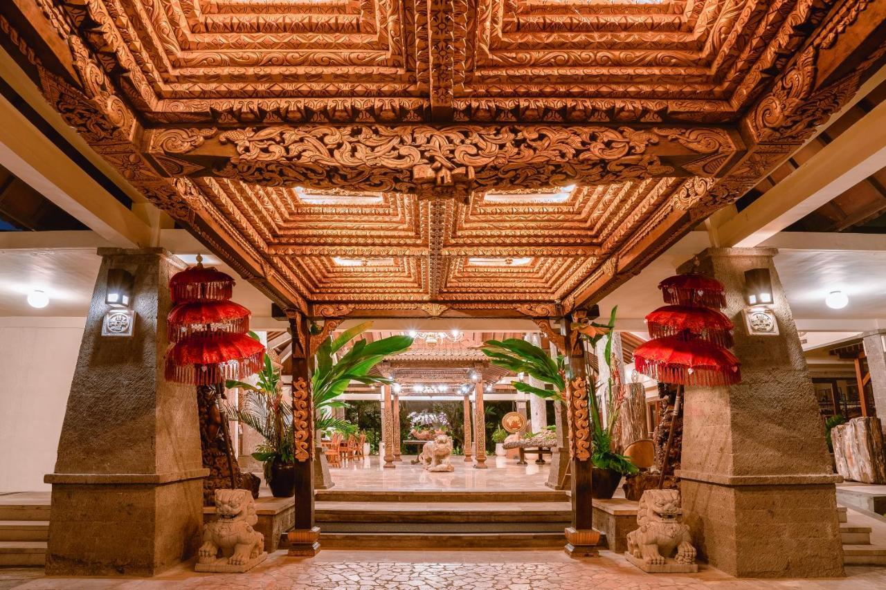 Hotel Kumala Pantai Legian Εξωτερικό φωτογραφία