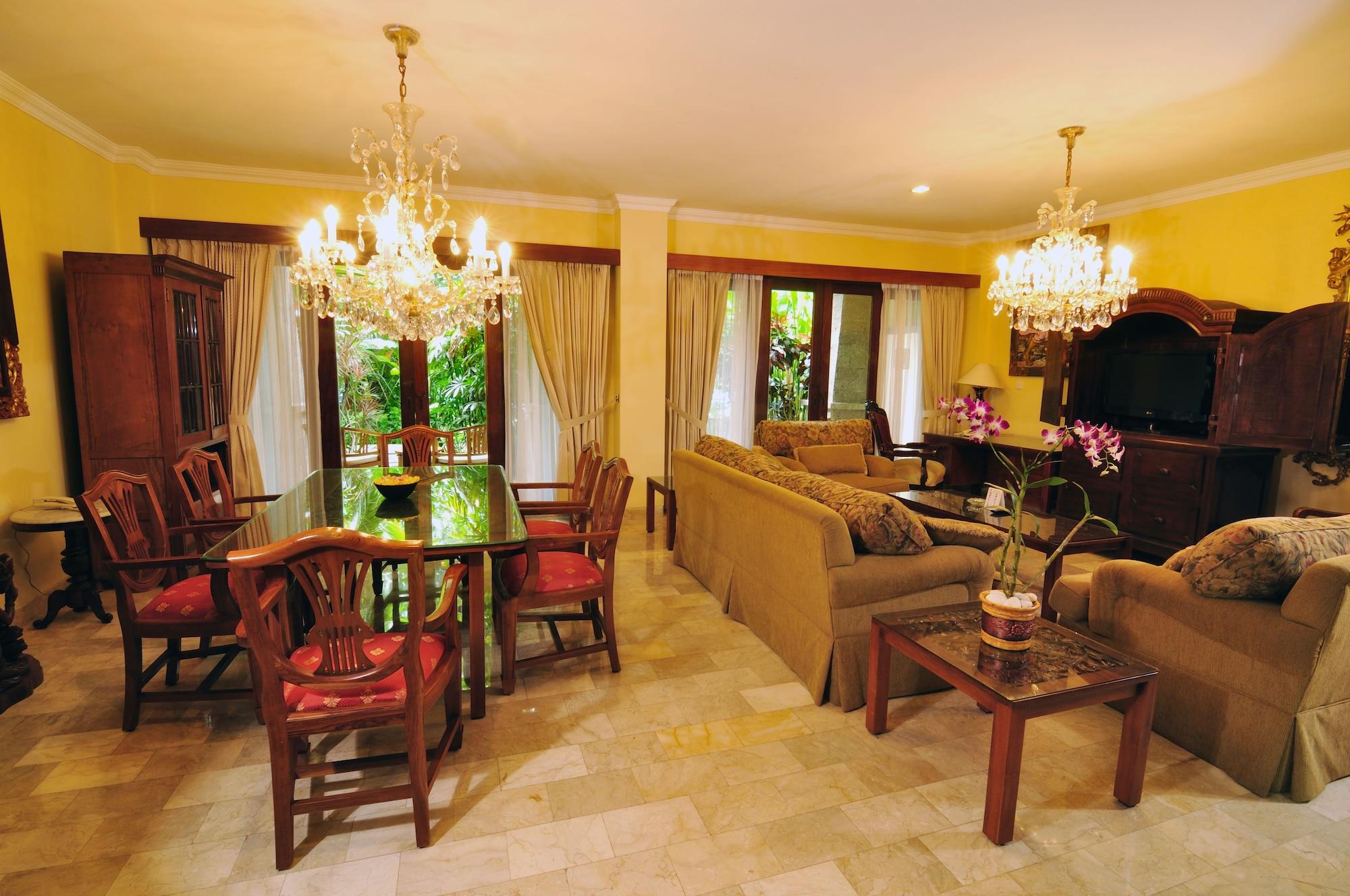 Hotel Kumala Pantai Legian Εξωτερικό φωτογραφία