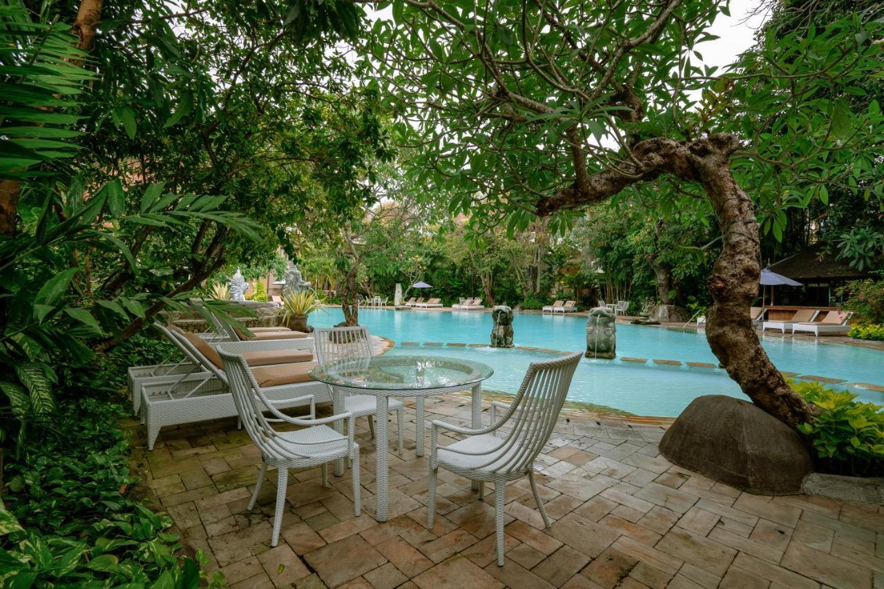 Hotel Kumala Pantai Legian Εξωτερικό φωτογραφία