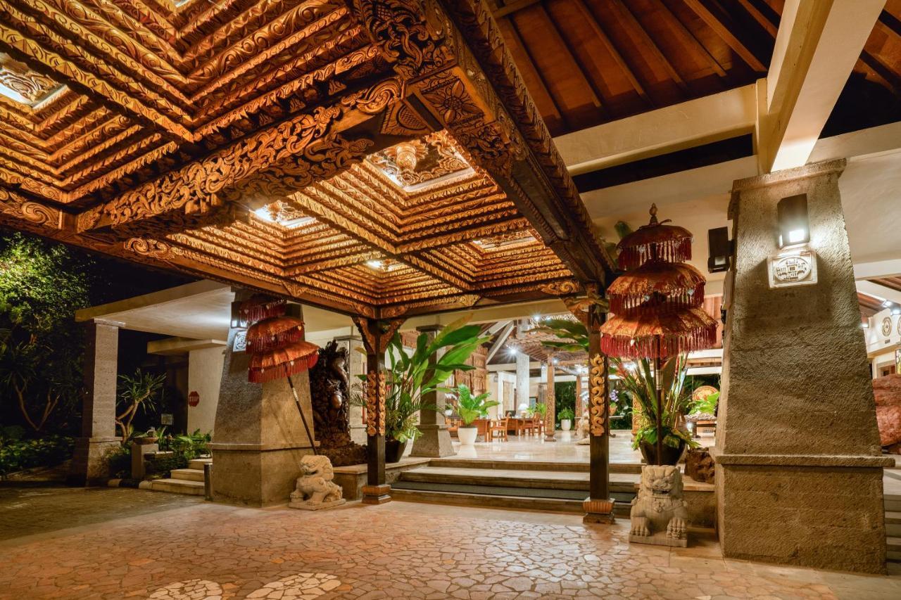 Hotel Kumala Pantai Legian Εξωτερικό φωτογραφία