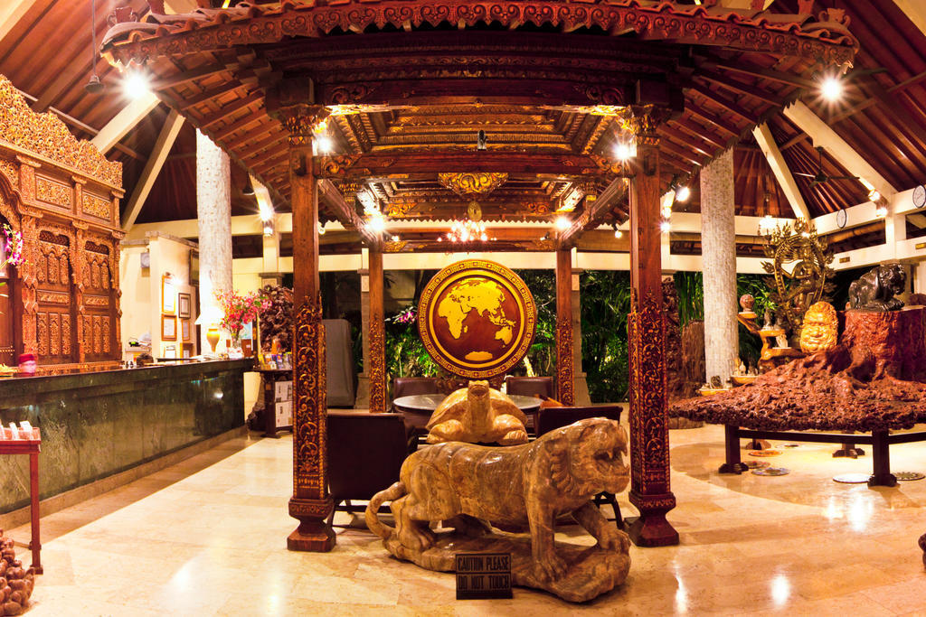 Hotel Kumala Pantai Legian Εξωτερικό φωτογραφία